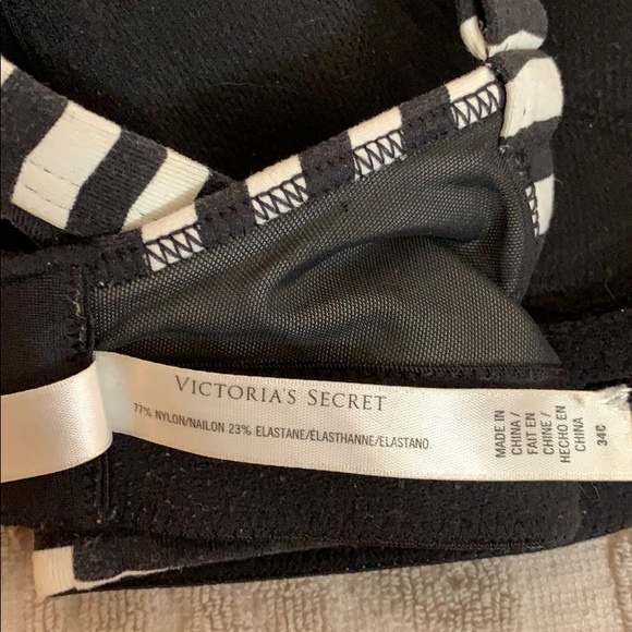 Black and White Stripe Victoria Sport Bra VS 34C - Picture 5 of 5